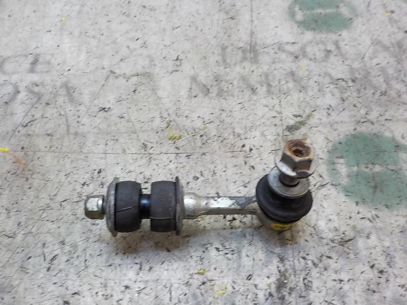 Recambio de tirante trasero izquierdo para toyota auris hybrid business referencia OEM IAM 4883005030  