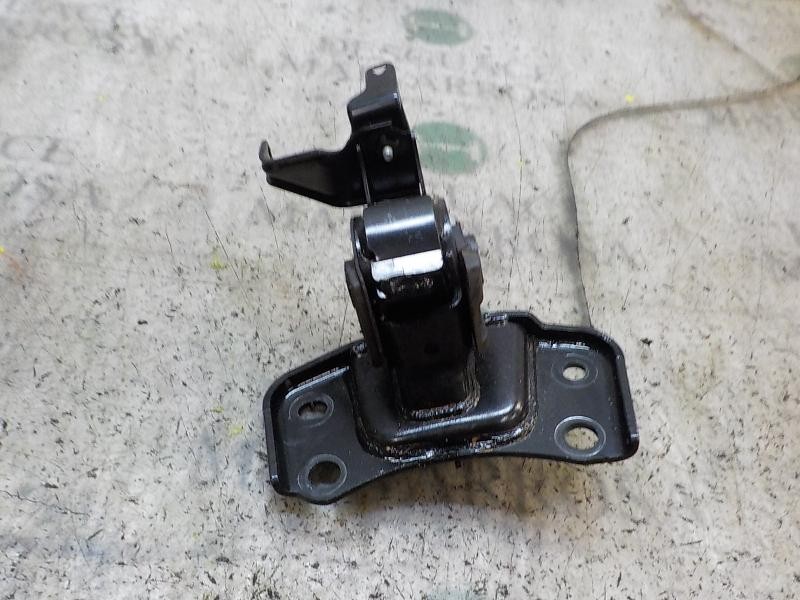 Recambio de soporte cambio para toyota auris hybrid business referencia OEM IAM 123720T290  