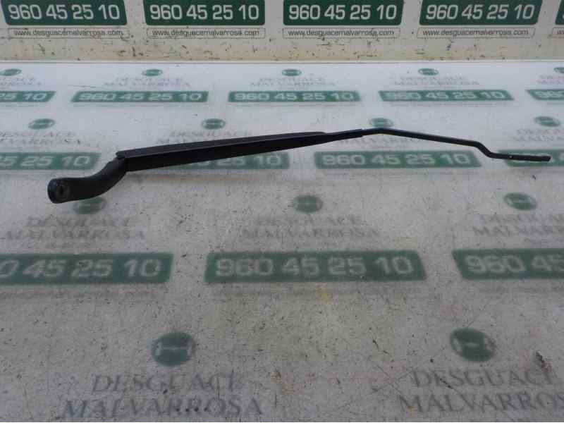 Recambio de brazo limpia delantero derecho para renault megane iv berlina 5p 1.3 tce referencia OEM IAM   