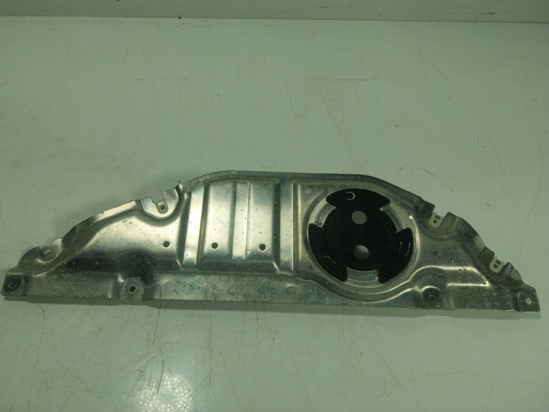 Recambio de cubrecarter para bmw 3 (g20, g80, g28) 330 d xdrive referencia OEM IAM 51757447143 51487437143 