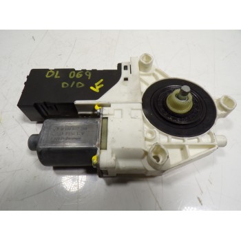 MOTOR ELEVALUNAS DELANTERO DERECHO 9222Y7 9663077780 