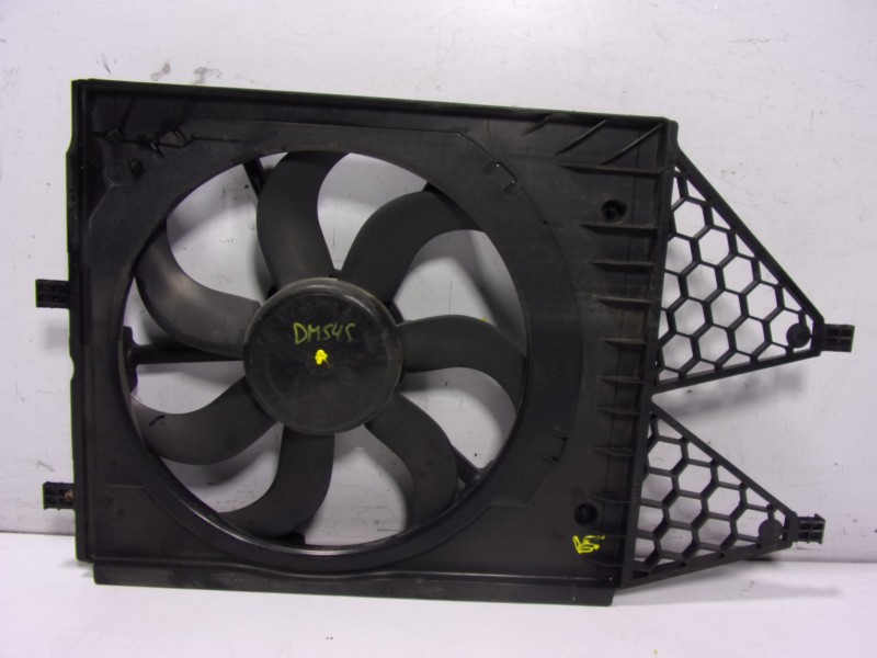 Recambio de electroventilador para volkswagen polo (6c1) 1.2 tsi referencia OEM IAM 6R0959455E 6R0959455E 