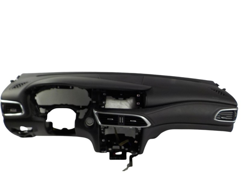 Recambio de salpicadero para infiniti q30 1.6 16v cat referencia OEM IAM 682005DF0A  