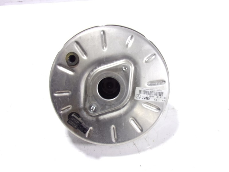 Recambio de servofreno para infiniti q30 1.6 16v cat referencia OEM IAM 472105DA9A A0914300030 