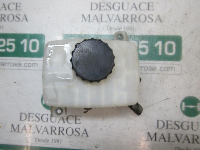 Recambio de deposito servo para lexus rx 3.3 v6 24v cat referencia OEM IAM 4722048180  