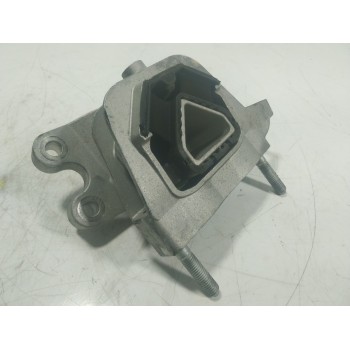 SOPORTE MOTOR DERECHO 9826533880 9826533880 