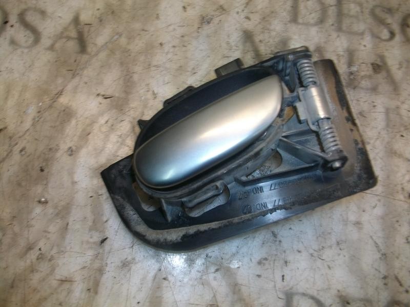Recambio de maneta interior trasera derecha para peugeot 206 berlina xs referencia OEM IAM   