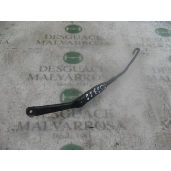 BRAZO LIMPIA DELANTERO DERECHO 