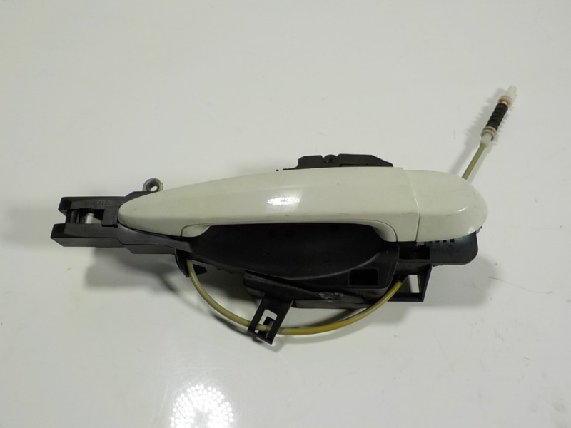 Recambio de maneta exterior delantera derecha para bmw x3 (f25) 2.0 turbodiesel referencia OEM IAM 51217207562 51217331740 