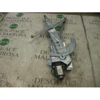 ELEVALUNAS DELANTERO DERECHO 