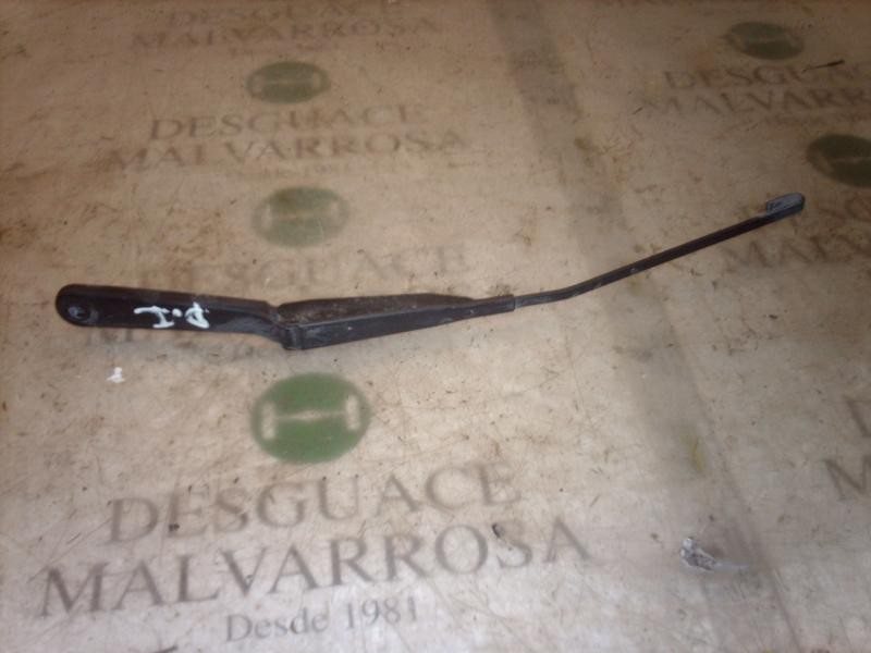 Recambio de brazo limpia delantero izquierdo para renault kangoo (f/kc0) alize referencia OEM IAM   