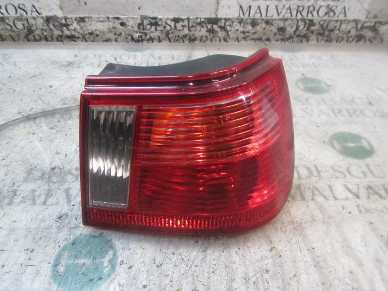 Recambio de piloto trasero derecho para seat ibiza (6k1) sport referencia OEM IAM   