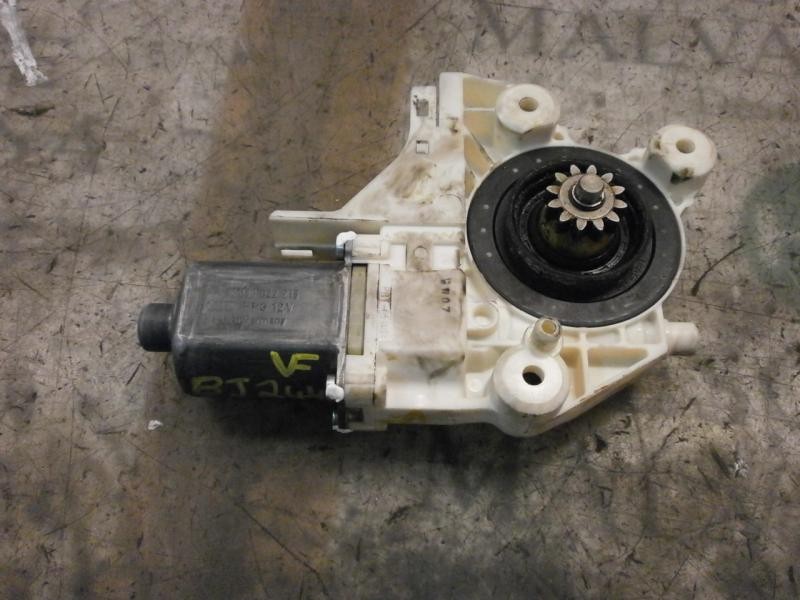 Recambio de motor elevalunas delantero izquierdo para ford focus berlina (cap) titanium referencia OEM IAM   