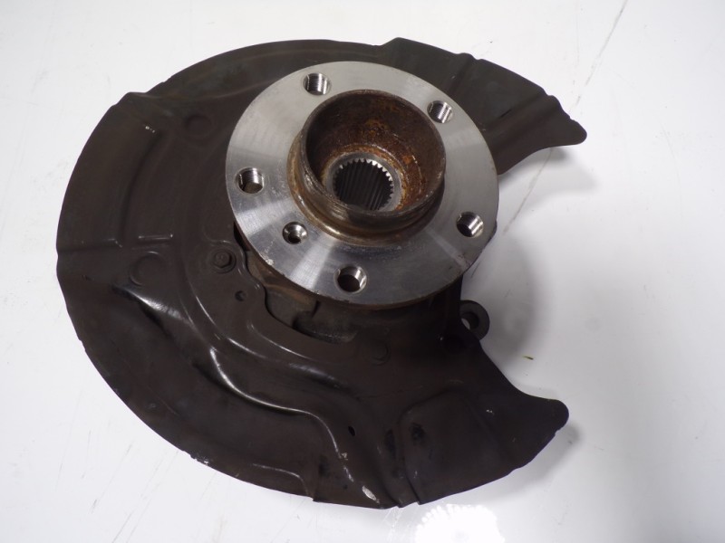 Recambio de mangueta trasera derecha para bmw x3 (f25) 2.0 turbodiesel referencia OEM IAM 33406797570  