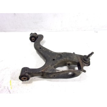 BRAZO SUSPENSION INFERIOR DELANTERO DERECHO LR014136 