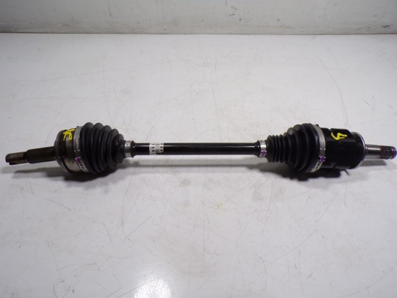 Recambio de transmision izquierda para toyota yaris cross 1.5 vvti 16 v 55 kw referencia OEM IAM 434200D740 434200D740 