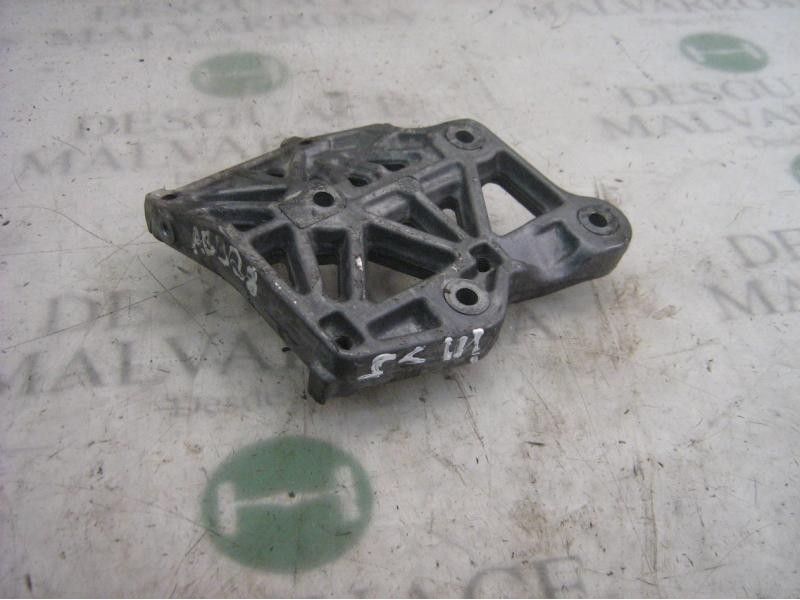 Recambio de soporte cambio para nissan primera berlina (p11) comfort referencia OEM IAM   