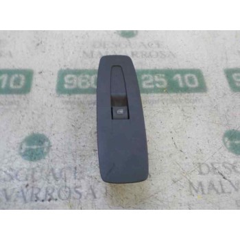 MANDO ELEVALUNAS DELANTERO DERECHO 