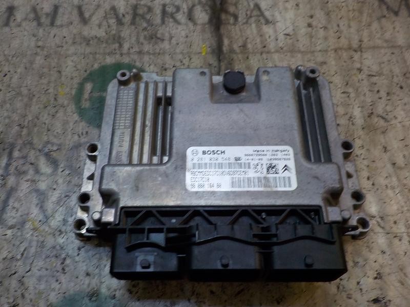Recambio de centralita motor uce para peugeot 308 1.6 hdi referencia OEM IAM 1610808580 9808016480 0281030548