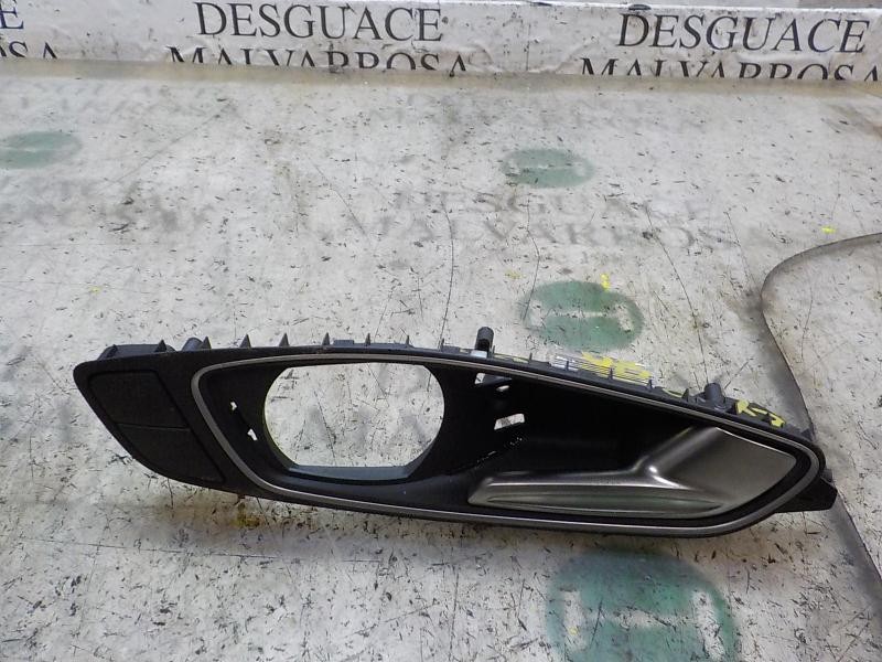 Recambio de maneta interior delantera derecha para audi a1 sportback (8xa) attraction referencia OEM IAM 8X0837020E4PK  