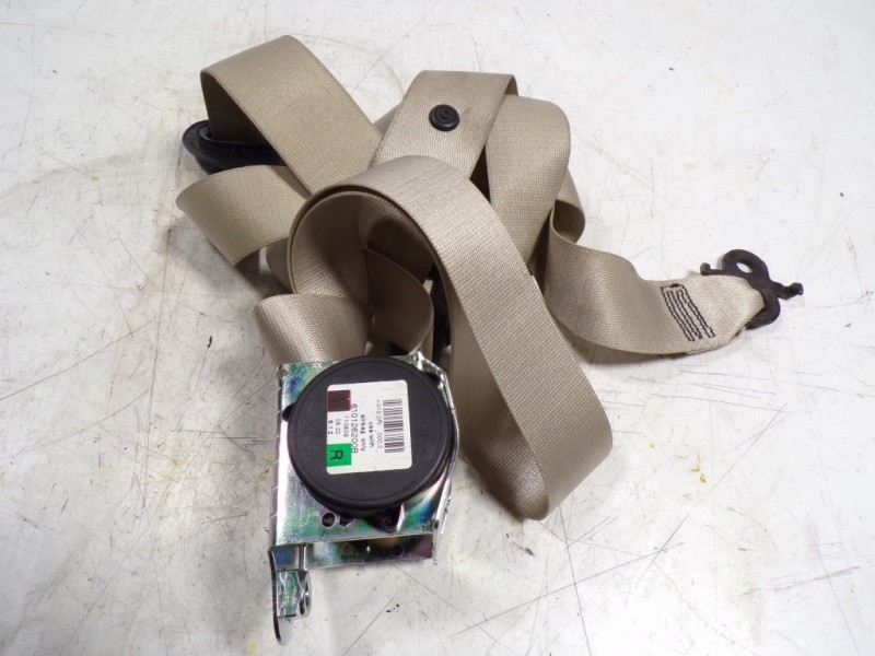 Recambio de cinturon seguridad delantero derecho para bmw serie 5 lim. (f10) 530d xdrive referencia OEM IAM 72119164052 61012620
