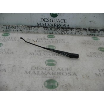 BRAZO LIMPIA DELANTERO DERECHO 