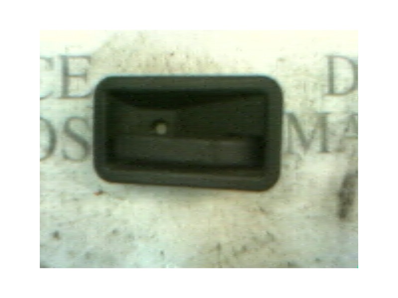 Recambio de maneta interior delantera derecha para renault clio i phase iii 1.4 rt referencia OEM IAM   