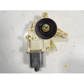 MOTOR ELEVALUNAS TRASERO DERECHO A2048200642 A2048200542 0130822442