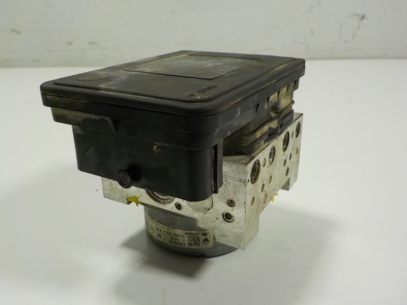 Recambio de abs para dacia lodgy 1.5 dci diesel fap cat referencia OEM IAM 476608628R 476600078R 