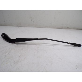 BRAZO LIMPIA DELANTERO DERECHO 61619465063 