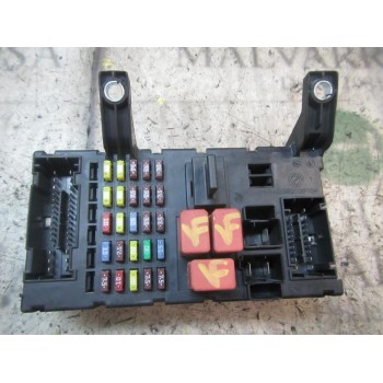 CAJA RELES / FUSIBLES 51889217 554953050200 554953050200