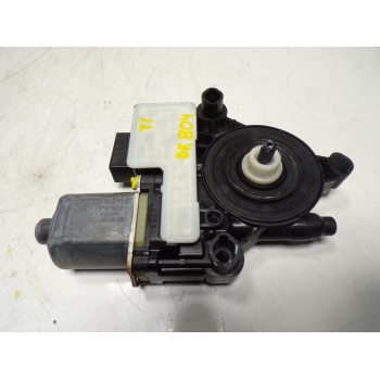 MOTOR ELEVALUNAS TRASERO IZQUIERDO 5Q0959407 5Q0959811A 