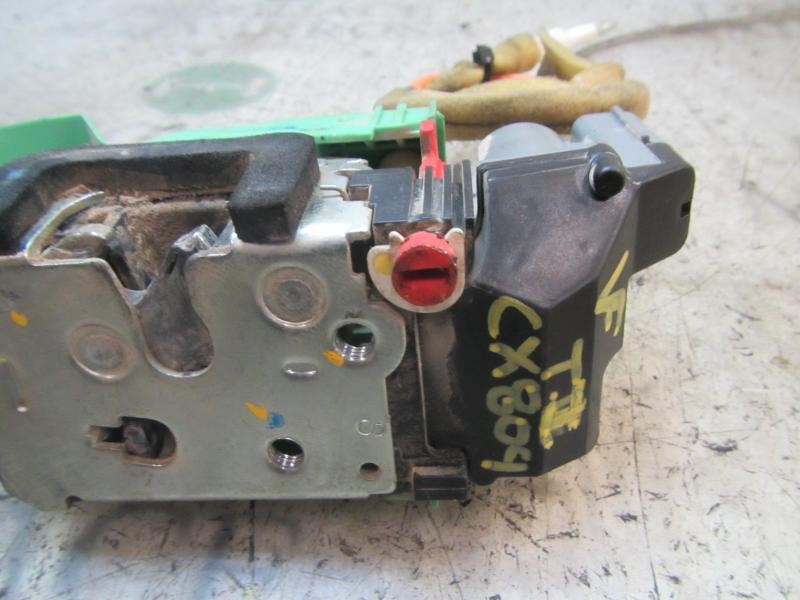 Recambio de cerradura puerta trasera izquierda para fiat linea (110) dynamic referencia OEM IAM 51812334  