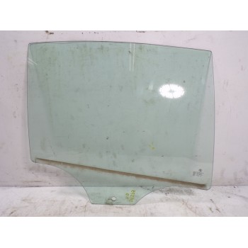CRISTAL PUERTA TRASERO DERECHO 51357182118 