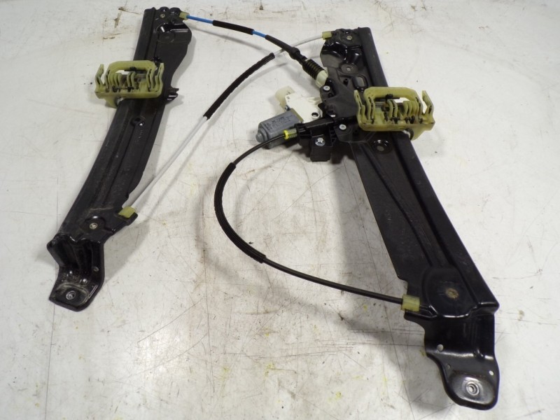 Recambio de elevalunas delantero izquierdo para bmw serie 5 lim. (f10) 530d xdrive referencia OEM IAM 51337182131 71481710 91454