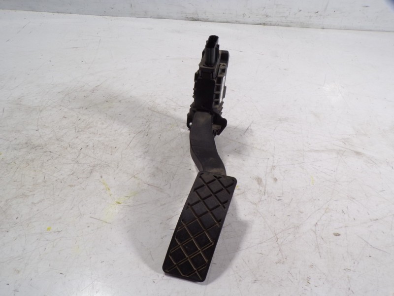 Recambio de potenciometro pedal para audi a3 sportback (8va) 1.6 tdi referencia OEM IAM 5Q1721503F 5Q1721503F 