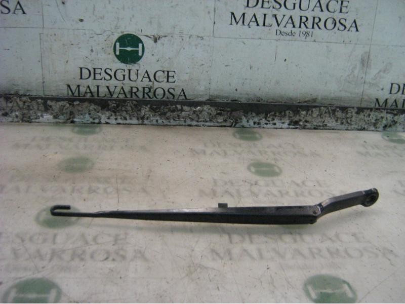 Recambio de brazo limpia delantero izquierdo para bmw serie 3 berlina (e46) 320d referencia OEM IAM 61617003931  