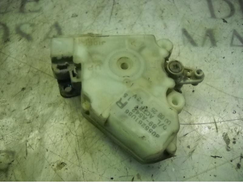 Recambio de motor c/c delantero derecho para nissan almera tino (v10m) comfort referencia OEM IAM   