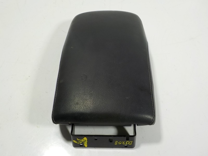 Recambio de apoyabrazos central para nissan x-trail (t32) 1.6 dci turbodiesel cat referencia OEM IAM 969204CE3A  