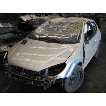 PEUGEOT 206 BERLINA