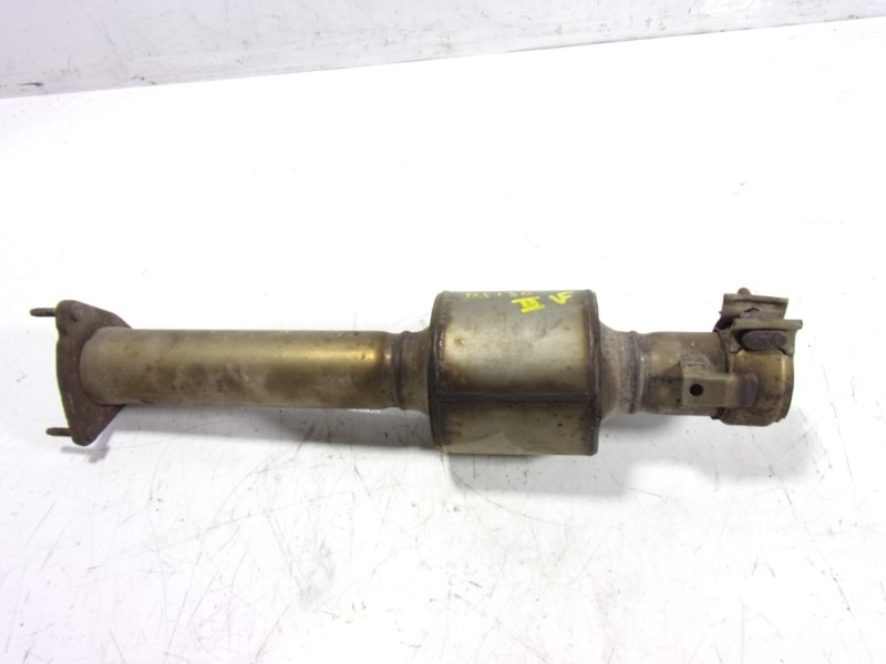 Recambio de catalizador para land rover discovery 4 tdv6 se referencia OEM IAM LR016144 AH22M6J73AA 