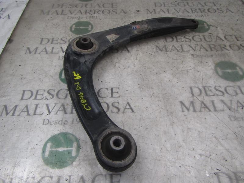 Recambio de brazo suspension inferior delantero izquierdo para citroën c4 coupe vtr plus referencia OEM IAM   