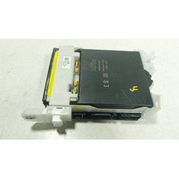 CAJA RELES / FUSIBLES 8273052R90 892210DA80 