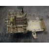 Recambio de caja reles / fusibles para lexus is200 (gxe10) 2.0 referencia OEM IAM 8273153020  