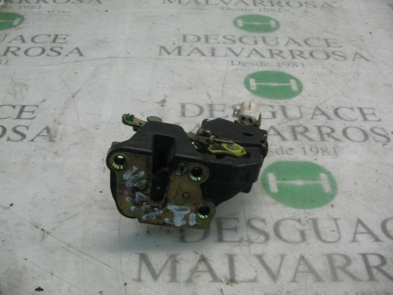 Recambio de cerradura puerta trasera izquierda para toyota carina (t19) 2.0 berlina referencia OEM IAM   