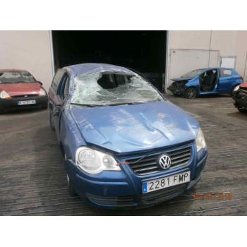 VOLKSWAGEN POLO (9N3)