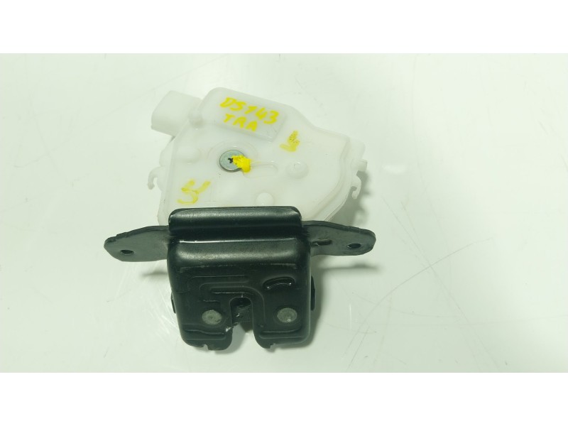 Recambio de cerradura maletero / porton para toyota yaris (_p21_, _pa1_, _ph1_) 1.5 hybrid (mxph10) referencia OEM IAM 693500209