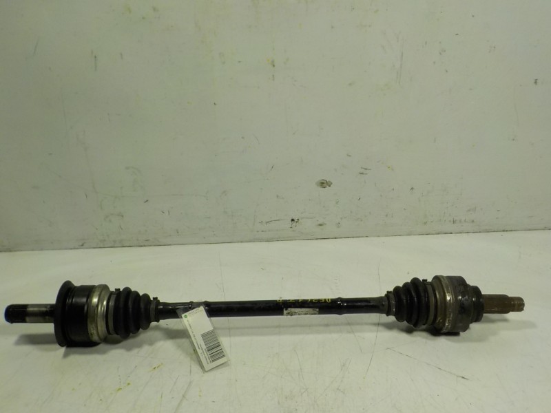 Recambio de transmision derecha para bmw serie 1 lim. (f20) 2.0 turbodiesel referencia OEM IAM 33207624206 7624206 