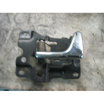 MANETA INTERIOR DELANTERA IZQUIERDA 