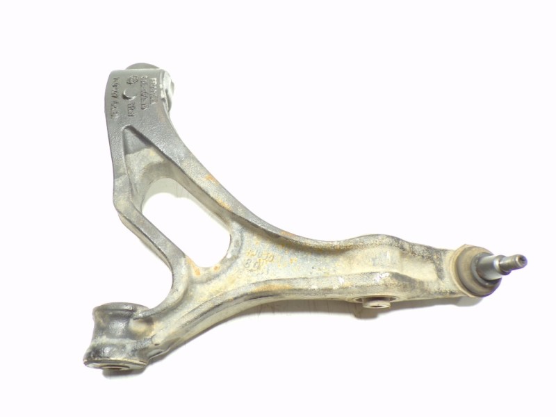 Recambio de brazo suspension inferior delantero derecho para volkswagen touareg (7la) tdi r5 referencia OEM IAM 7L0407152H  